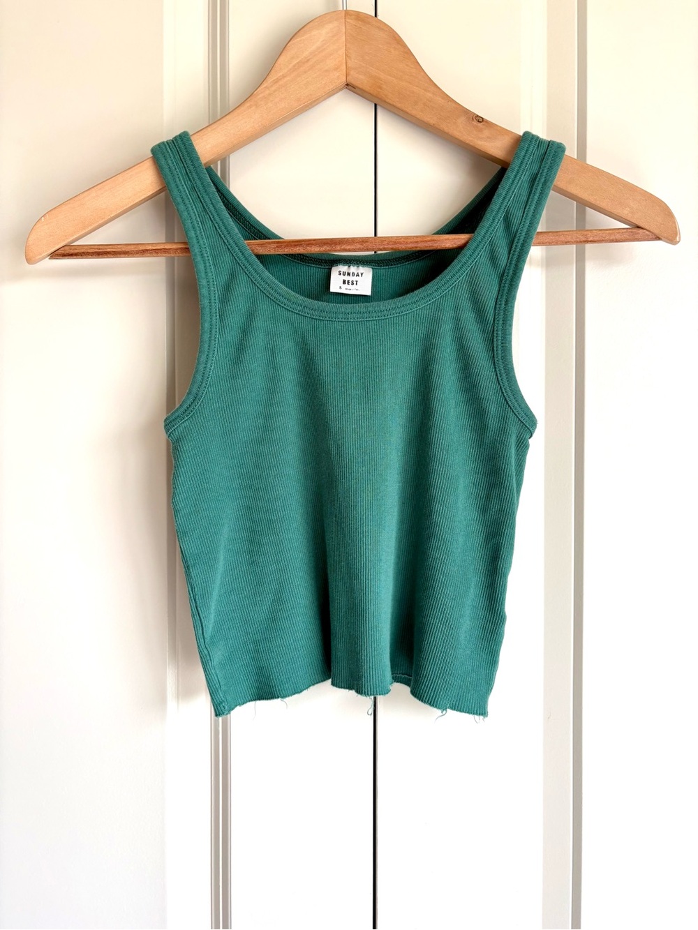 Aritzia Sunday Best Emerald Green Green Ribbed Crop Top 100% Cotton Size small